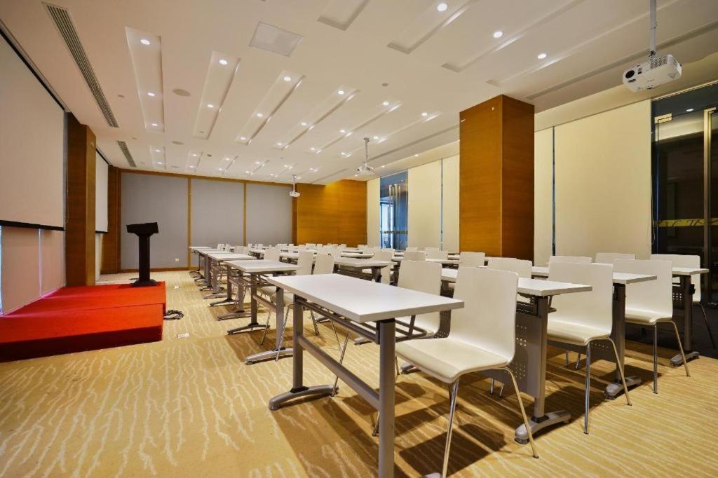 Ji Hotel Shanghai Songjiang Sports Center Екстериор снимка